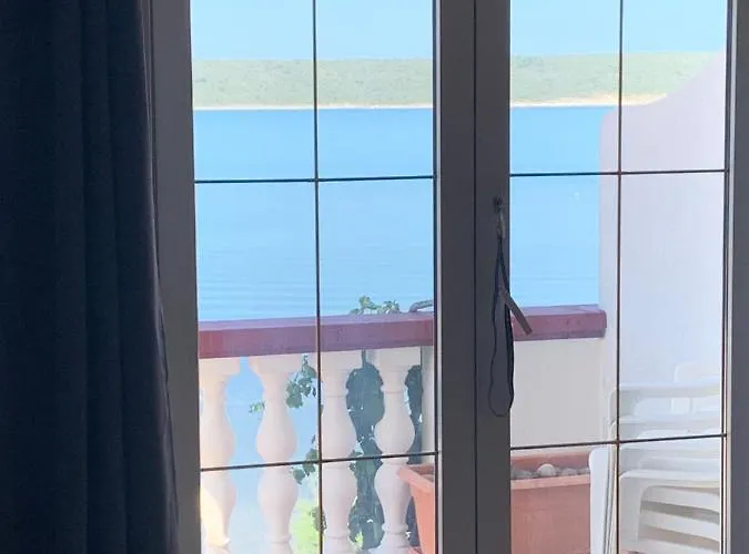 Διαμέρισμα M *